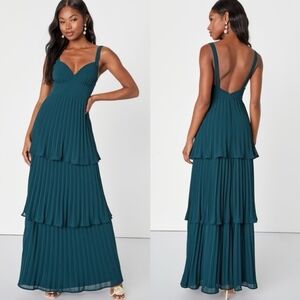 Lulu's Luxe Perfection Emerald Green Pleated Tiered Backless Maxi Dress
